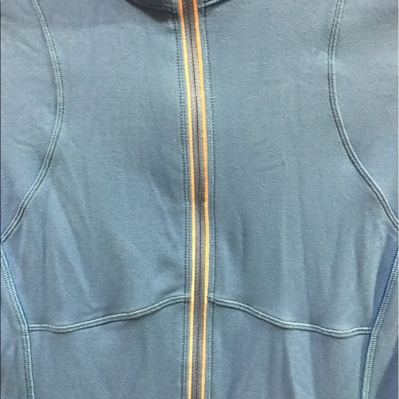 Lululemon quarter zip - Picture 2 of 6